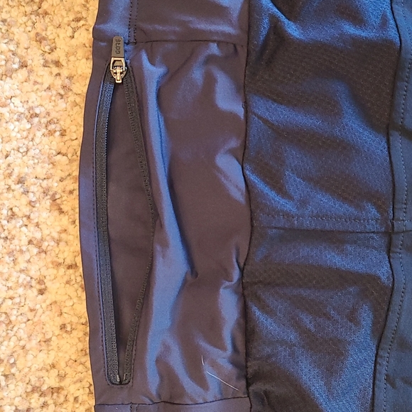 CCO⬇️ Gore rare 2 in 1 running shorts for women, blue-grey, R25 - Picture 7 of 16